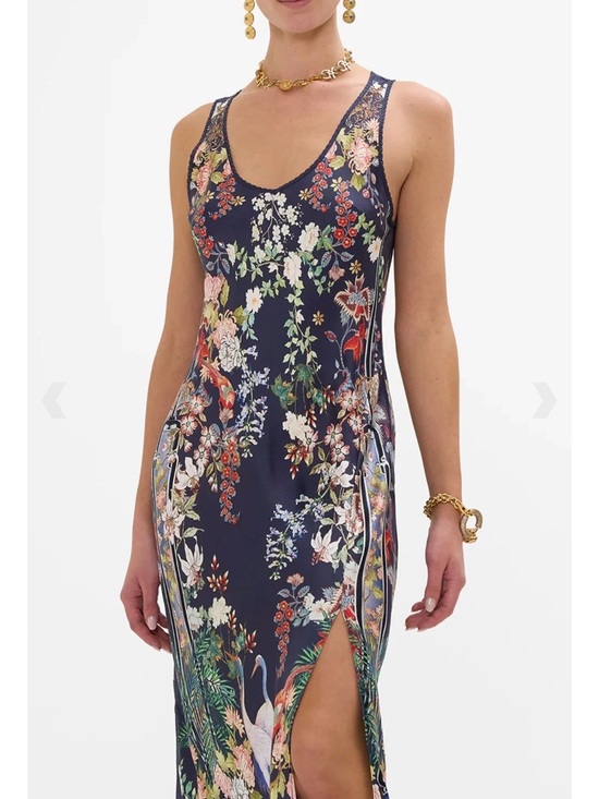 Camilla Dresses & Skirts - Camilla dress